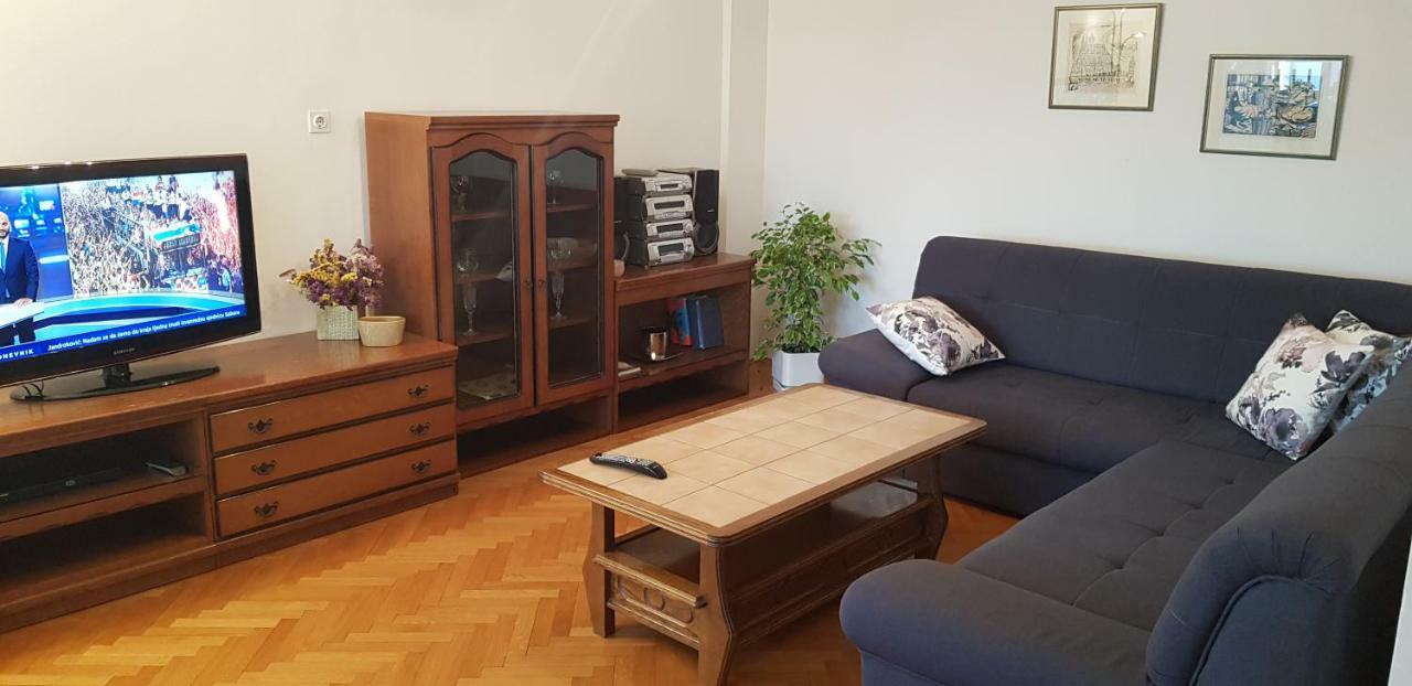 Apartman "Lara" Плоче Экстерьер фото