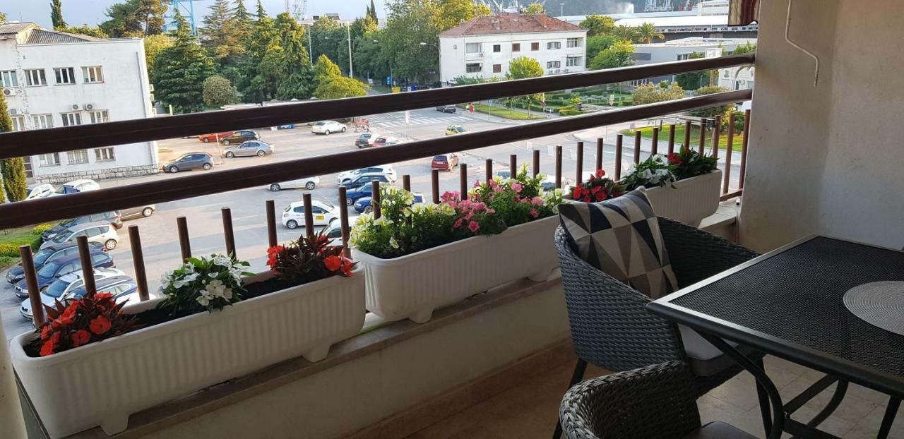 Apartman "Lara" Плоче Экстерьер фото